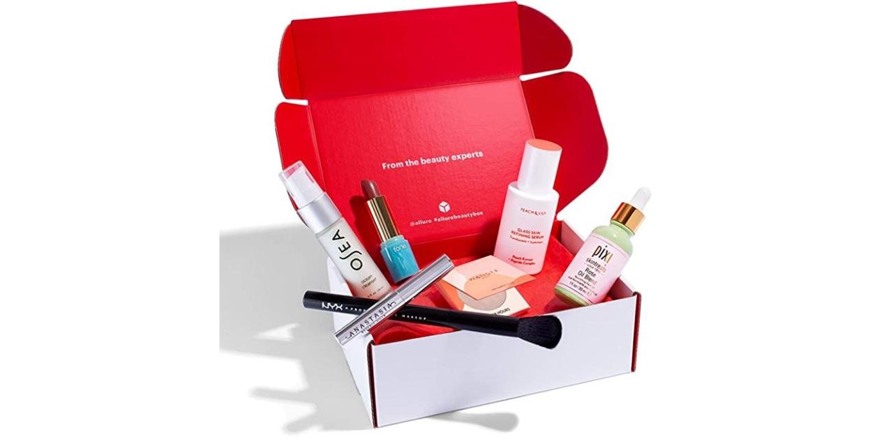 Allure Beauty Box Review (Find Out What We Loved This Month!) Allure Beauty Box Review (Find Out What We Loved This Month!)