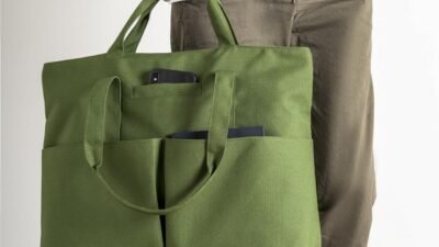 Dark Green Rains Classic Tote Bag | WHISTLES