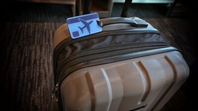 Man extremely happy to find his checked bag : r/SouthwestAirlines