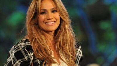 Jennifer Lopez's Most Envy-Inducing Street Style Looks - Jan. 4, 2016 ...