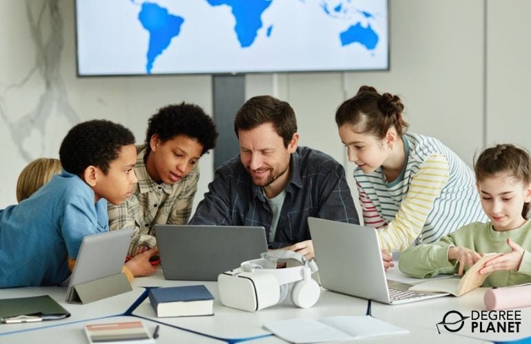 2025 Best Online Elementary Education Degrees [Bachelor’s Guide]